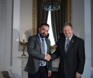 Tomasz Walczak i  ambasador Izraela Alexander Ben Cwi