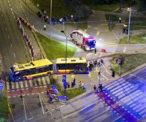 Autobus miejski wjechał w przejście podziemne przy Dworcu Zachodnim