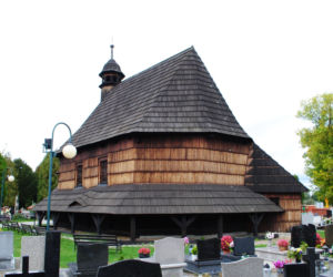 To jedno z najpiękniejszych śląskich miast. Zachwyca nie tylko unikatowym rynkiem, ale też drewnianym kościołem