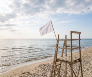Sinice Darłowo. Czy w Darłowie można się kąpać 29.07? Flaga, warunki pogodowe