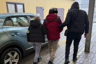 Brutalne zabójstwo na Bałutach. W mieszkaniu znaleziono maczetę i zakrwawiony blender