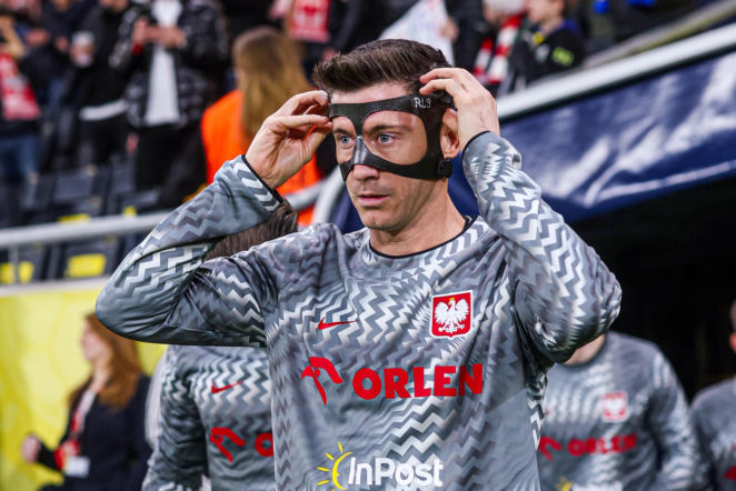 Robert Lewandowski kończy karierę w kadrze? Kapitan komentuje wymowny wpis