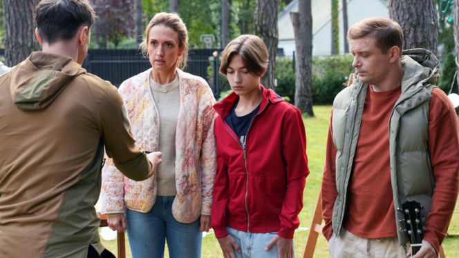 Barwy szczęścia odc. 3321.Emil (Artem Malashchuk), Asia Sokalska (Anna Gzyra-Augustynowicz), Daniel (Marcin Bikowski), Hubert (Marek Molak)