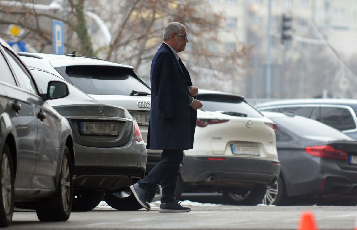 Tak wyglądają pierwsze dni pracy Santosa w Polsce