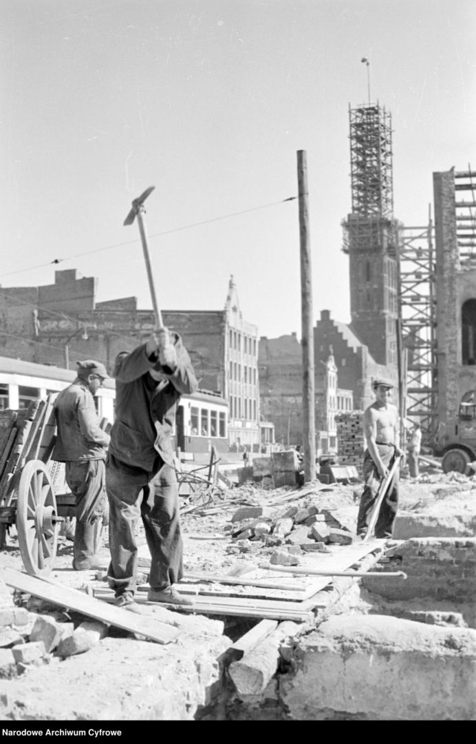 Odbudowa Gdańska po wojnie