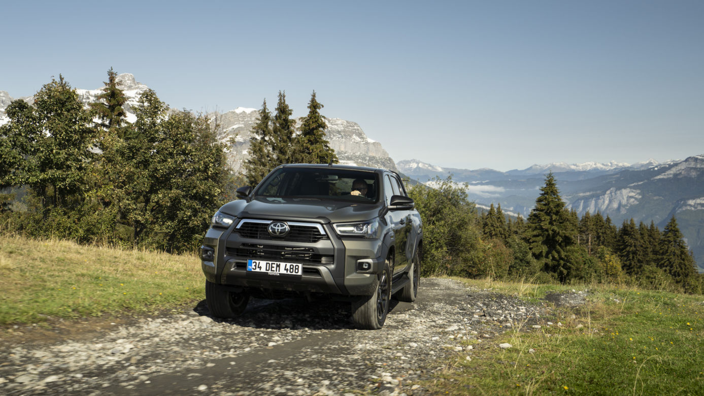 Toyota Hilux 2.8 Invincible