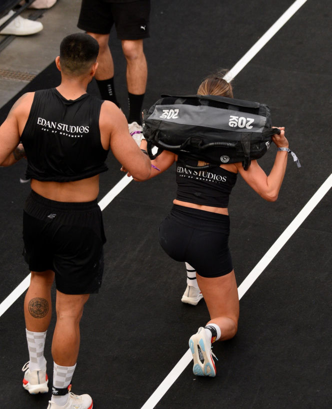 Anna Lewandowska z przystojnym Latynosem na zawodach Hyrox