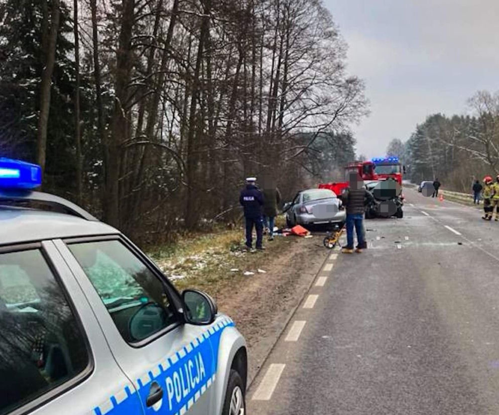 Kobieta nie żyje. Potworny wypadek pod Grabówką. To było czołowe zderzenie