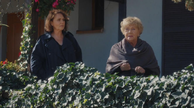 M jak miłość odc. 1908. Barbara (Teresa Lipowska), Marysia (Małgorzata Pieńkowska)