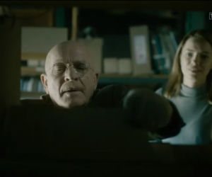 Archiwista, odc. 1. Henryk Mikos (Henryk Talar), aspirant Zuzanna Wasiluk (Paulina Gałązka)