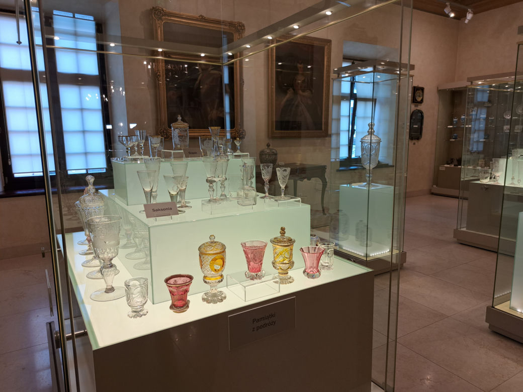 Szkło i porcelana Sanguszków w Muzeum Okręgowym w Tarnowie