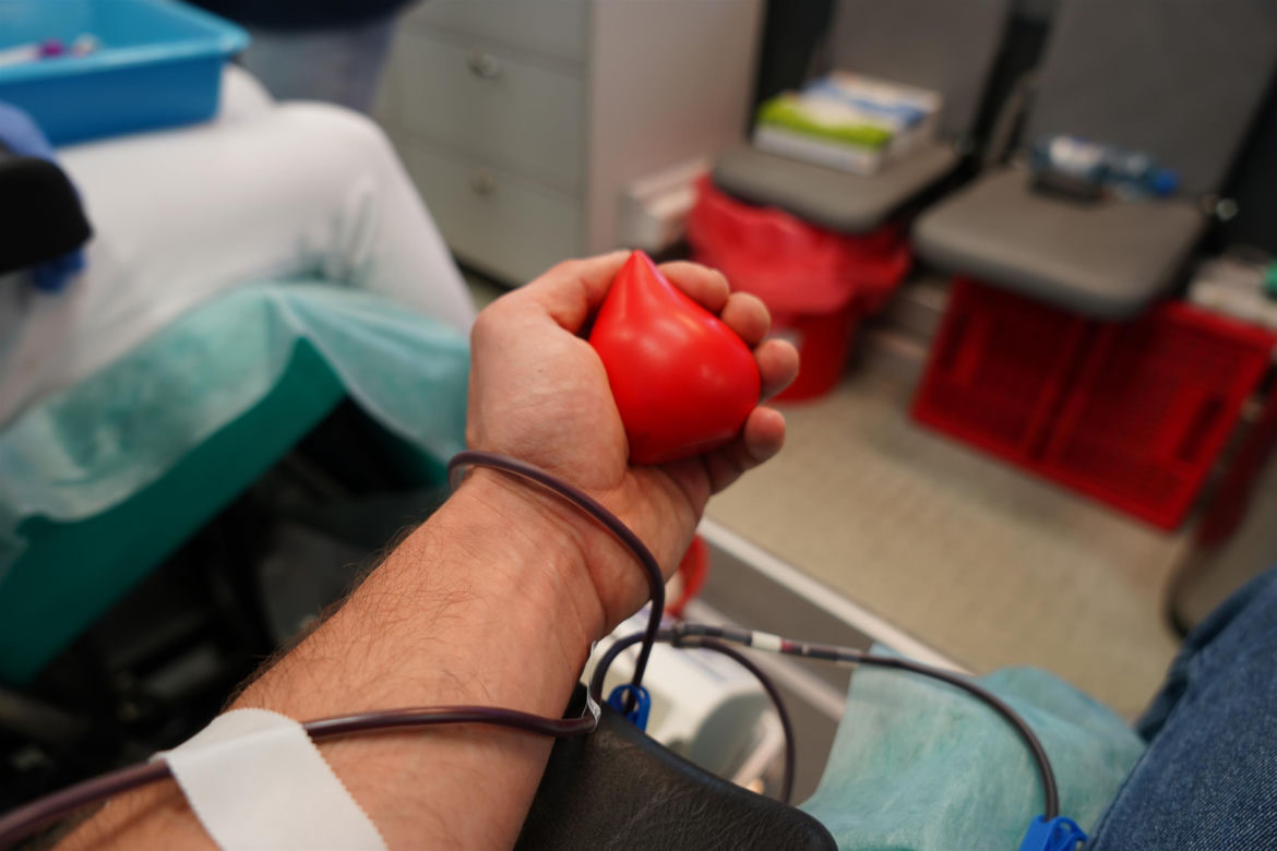 Policja z Bydgoszczy przelała ponad 13 litrów krwi!