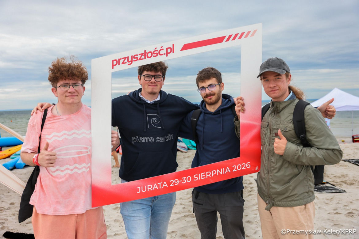 Niecodzienne obrazki z Juraty. Ministrowie twarzą w twarz z młodymi