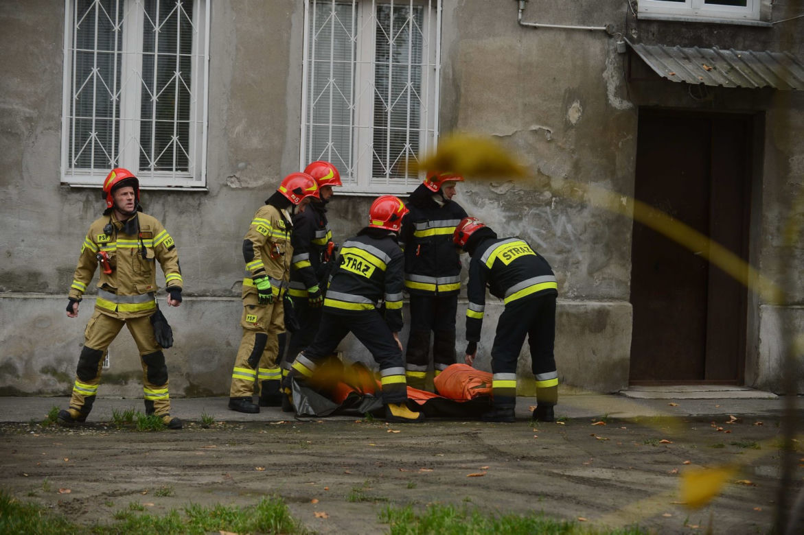 Próba samobójstwa przy ul.Grajewskiej w Warszawie