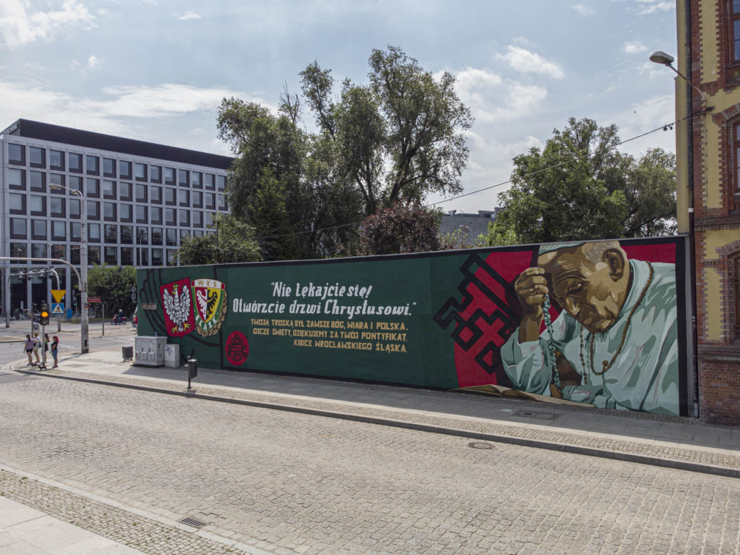 Kibice Śląska namalowali mural bez wymaganych zgód 