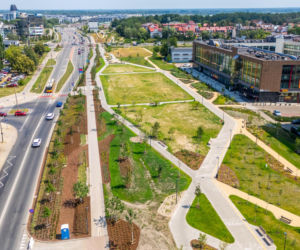 Park nad Południową Obwodnicą Warszawy w Warszawie