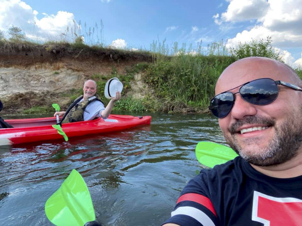 Nawet Macierewicz musi odpocząć