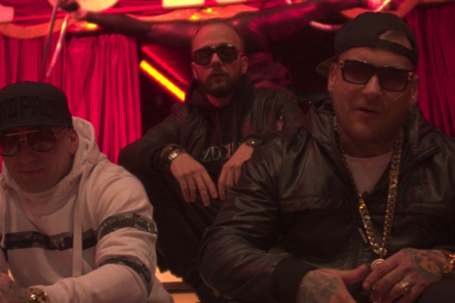 Popek x Sobota x Matheo - cyrk, hala sportowa i tor rajdowy w teledysku Bajka! ZDJĘCIA