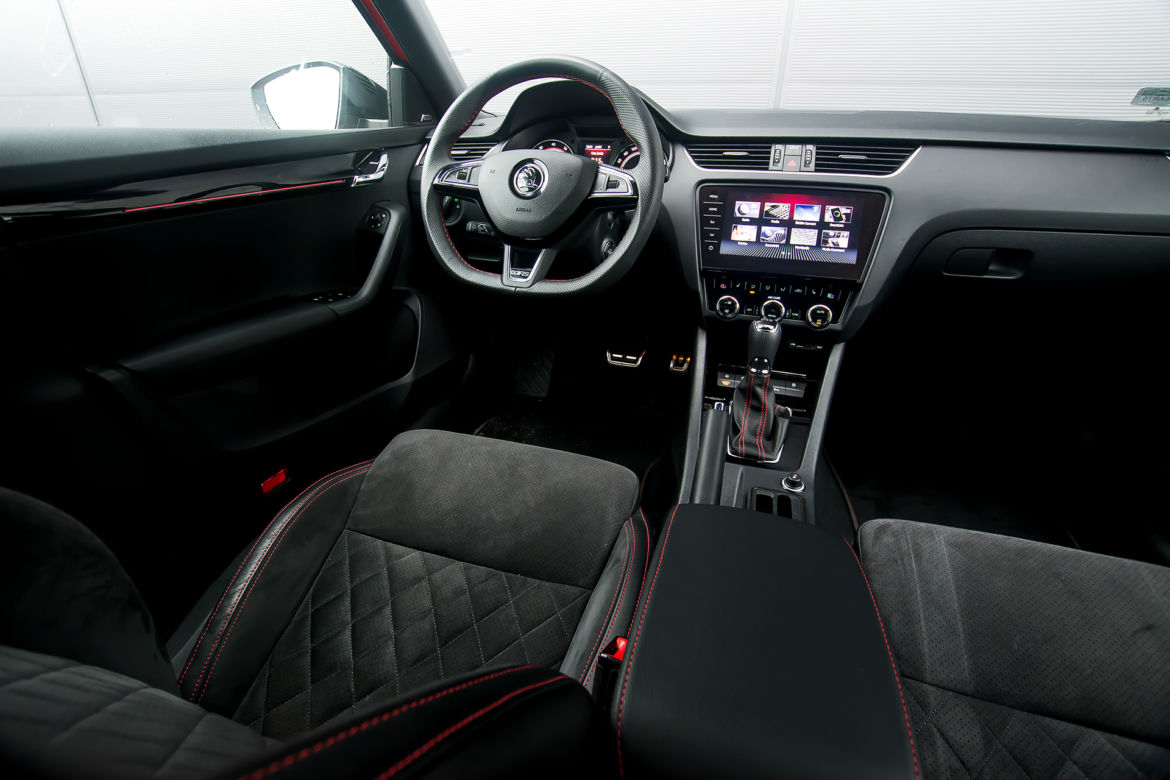 Skoda Octavia RS 245