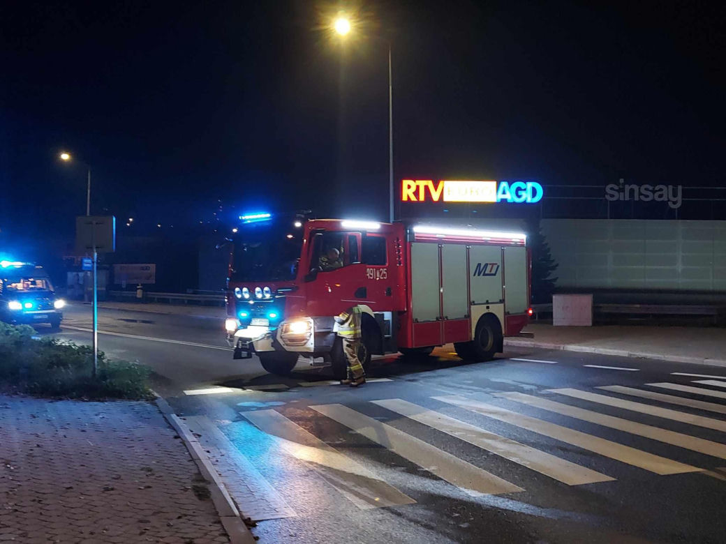 Starachowice. Wypadek na wiadukcie