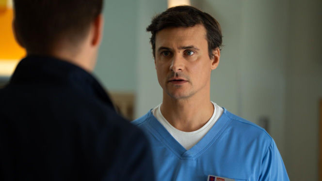 Na dobre i na złe odc. 975. Krzysztof Radwan (Mateusz Damięcki), Mario (Marcin Korcz)