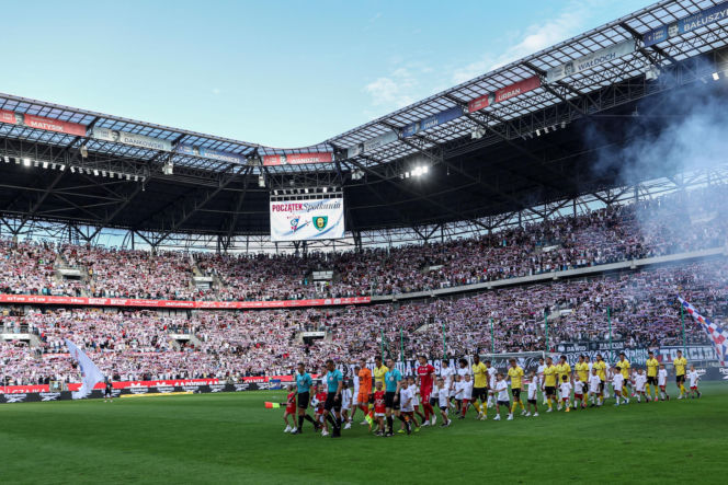 Górnik Zabrze - GKS Katowice: Zdjęcia kibiców i zawodników z meczu 6. kolejki PKO BP Ekstraklasy