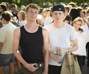 Drugi koncert The Weeknd w Warszawie. Najwierniejsi fani nie przestraszyli się morderczego upału. Znajdź się na zdjęciach