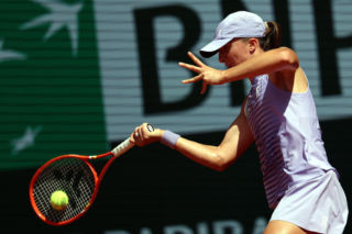 Kiedy gra Iga Świątek z Sarą Bejlek? O której godzinie mecz w Roland Garros? Znamy plan gier!