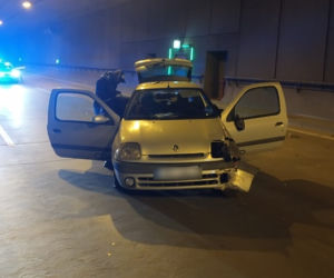 SZOK! Rozbili się w tunelu na DTŚ i uciekli! Mieli narkotyki [ZDJĘCIA]