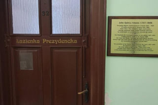 Lech Wałęsa kuruje się w Lądku-Zdroju