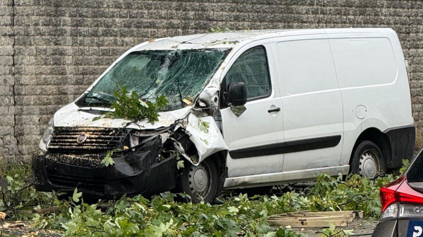 Auto Bubasa po nawałnicy 19 lipca