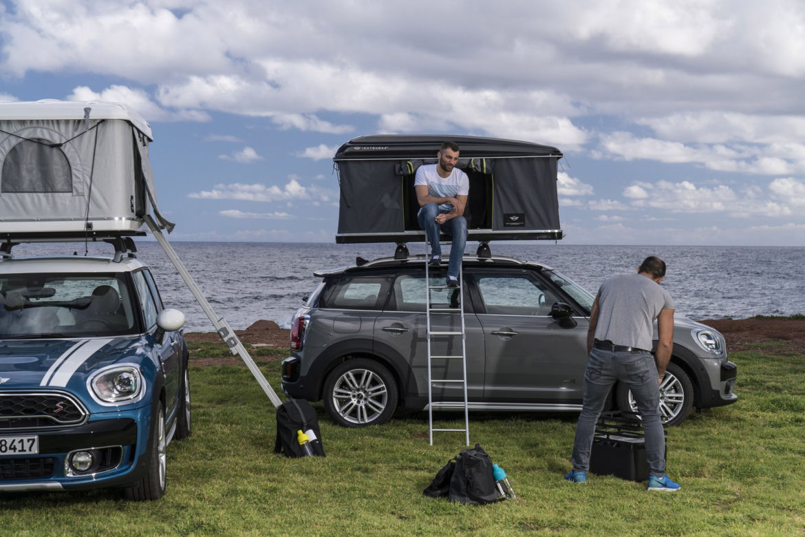 Mini Countryman z namiotem