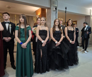 Studniówka 2026 maturzystów II LO w Starachowicach