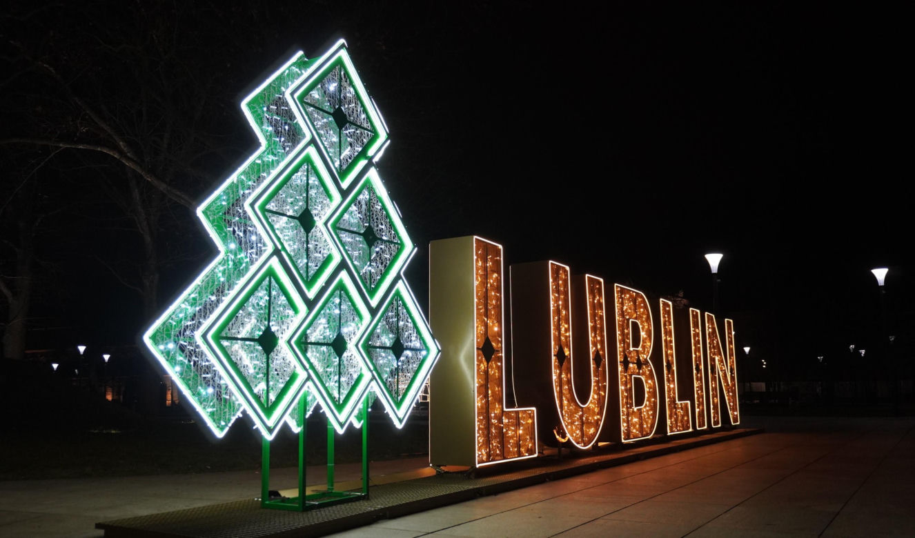 Lublin życzy „Wesołych świąt”. Tak się prezentują świąteczne iluminacje
