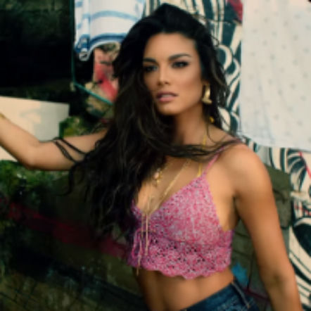 Kim jest dziewczyna z teledysku Despacito? 