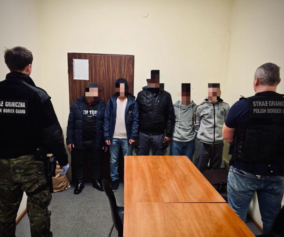 Wpadka Ukraińca na autostradzie A6. Wiózł nielegalnych migrantów tuż pod niemiecką granicę