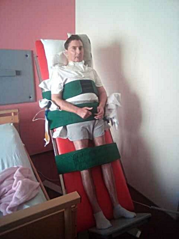 Z zimną krwią rozpłatał Gerardowi głowę młotkiem. Mężczyzna cudem wyrwał się śmierci