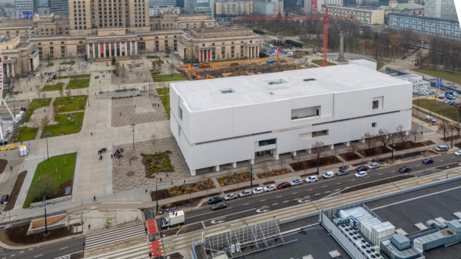 Budowa gmachu teatru TR Warszawa