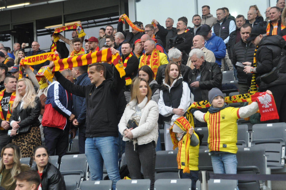 Tak dopingowali kibice na meczu Korona Kielce - Radomiak Radom