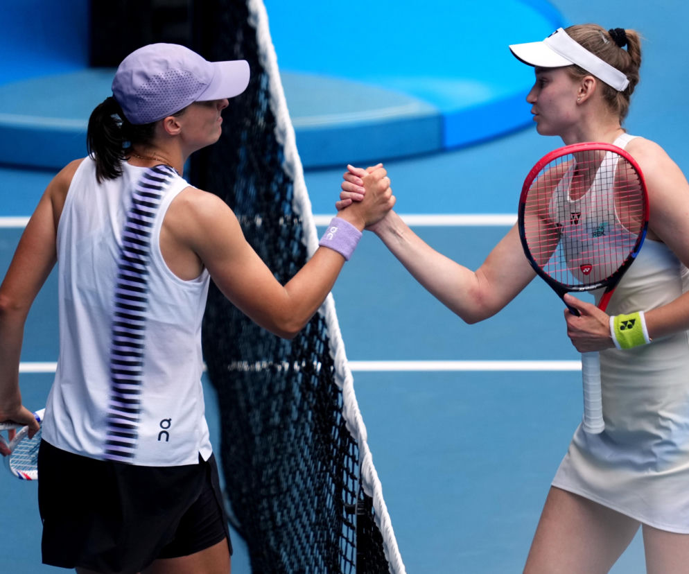 Iga Świątek przegrała z Jeleną Rybakiną