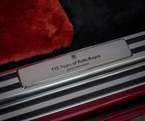 Rolls Royce Red Phantom 