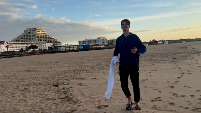 Natalia Bukowiecka i spółka w wodzie