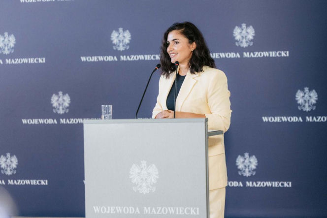 Nauka ma kobiece twarze, które warto zobaczyć. Wyjątkowa wystawa na Placu Bankowym w Warszawie