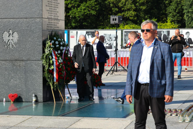Jarosław Kaczyński na miesięcznicy smoleńskiej