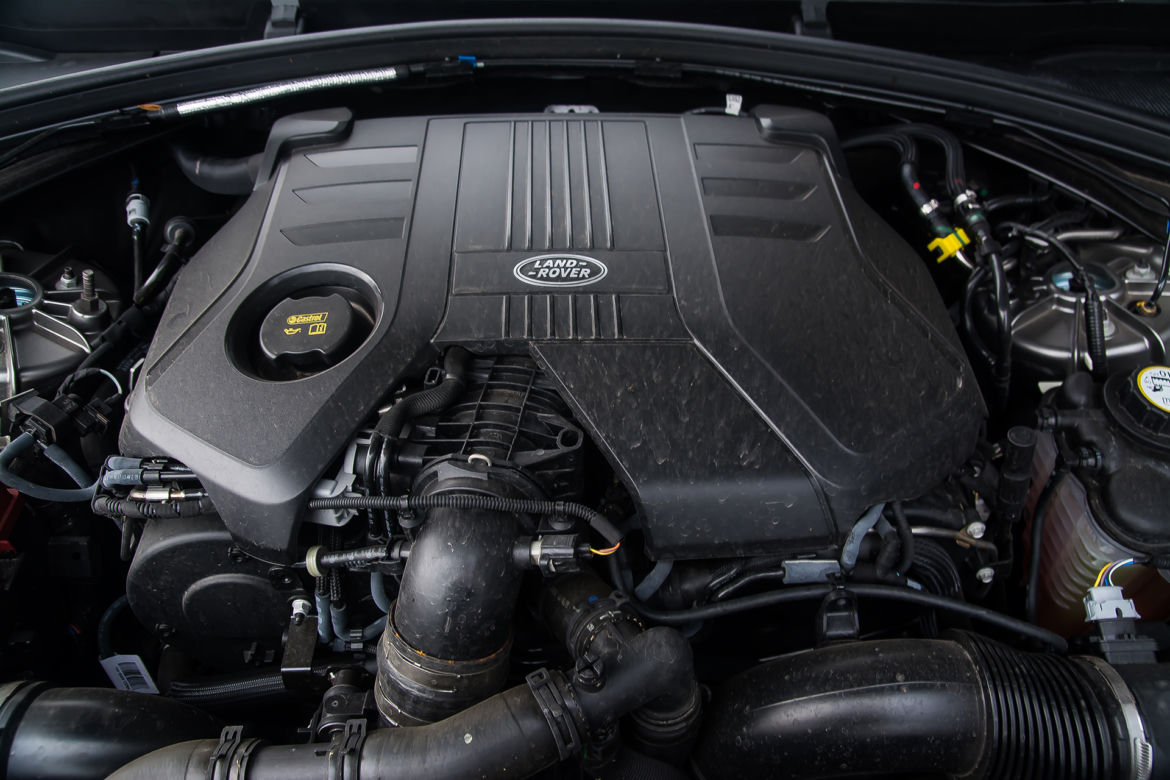Range Rover Velar First Edition R-Dynamic D300 HSE