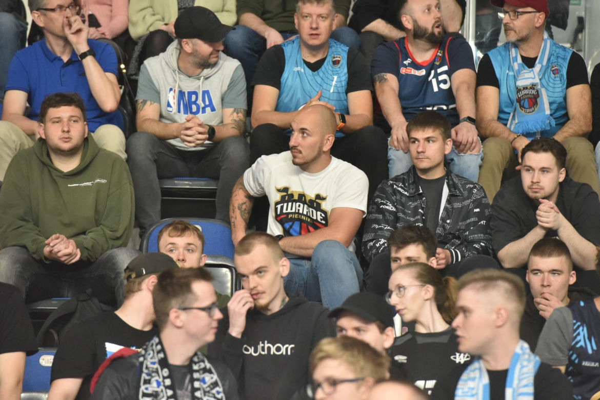 Arriva Polski Cukier Toruń - Dziki Warszawa 86:82, zdjęcia z pierwszego meczu fazy play-in