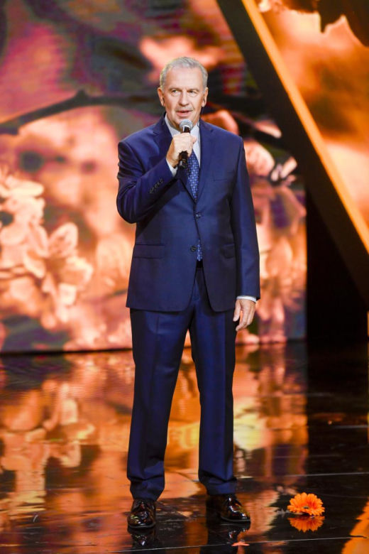 Tomasz Stockinger pogrążony w smutku. W oczach jego mamy „gaśnie życie”