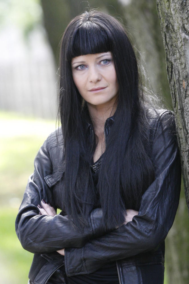 Tak Małgorzata Kożuchowska wyglądała na początku kariery. Jedna fryzura zrobiła z niej ikonę mody