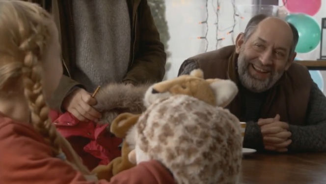 M jak miłość odc. 1062. Bezdomny Stefan (Zbigniew Waleryś), Basia (Gabriela Raczyńska)