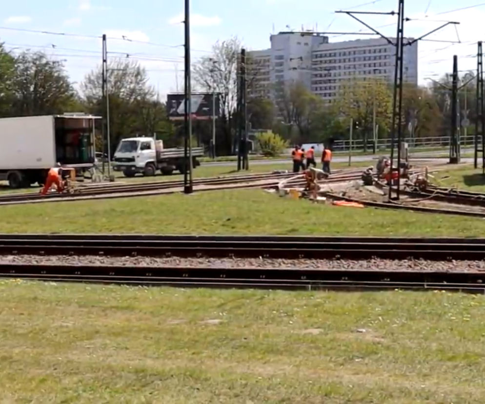 Koniec remontu na rondzie Piastowskim. Tramwaje wracają do Mistrzejowic i os. Piastów